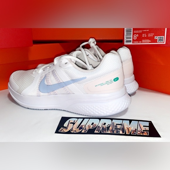 Women’s Nike Run Swift 2 - Picture 1 of 5